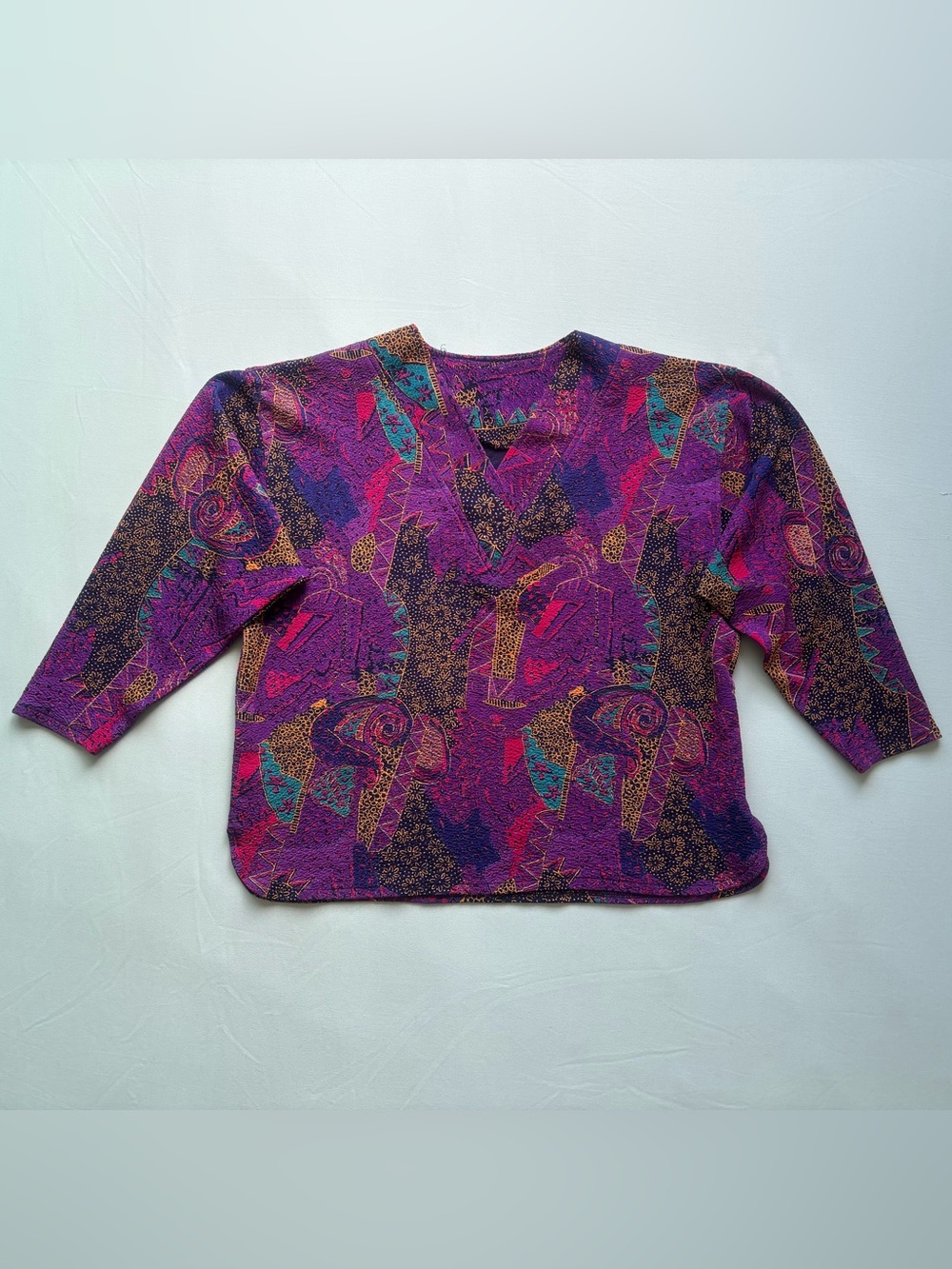 Vintage 80s Purple Patterned V-Neck Blouse